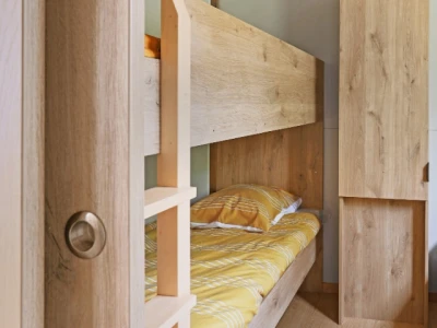 Location chalet 2 chambres camping martigues © Camping Marius