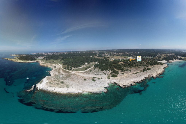 Camping on the coast, between Marseille and Martigues, Camargue and Creeks  (Calanques, Cte Bleue)